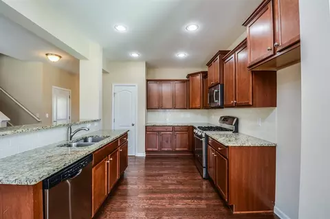 102 Putters Ct, Durham, NC 27703 photo 2