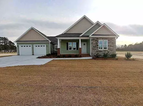 859 W Main St, Benson, NC 27504 photo 1