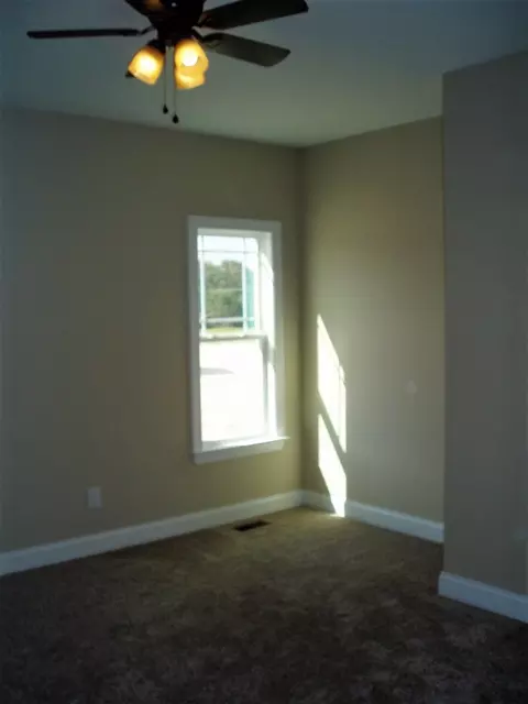859 W Main St, Benson, NC 27504 photo 14