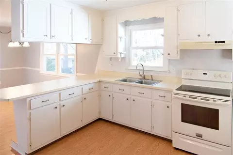 67 Dudley Cir, Durham, NC 27703 photo 8