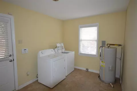 115 Mickey Cir, Durham, NC 27712 photo 12