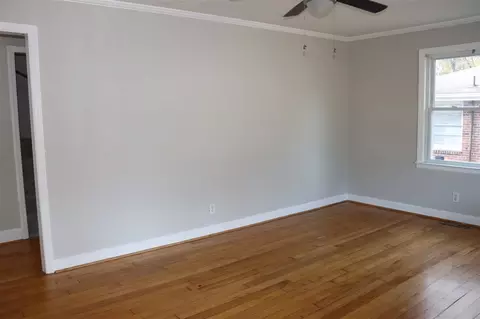 2820 Dodson St, Durham, NC 27703 photo 2