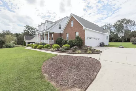 5509 Simmons Dr, Garner, NC 27529 photo 2