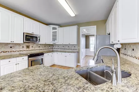 5509 Simmons Dr, Garner, NC 27529 photo 8