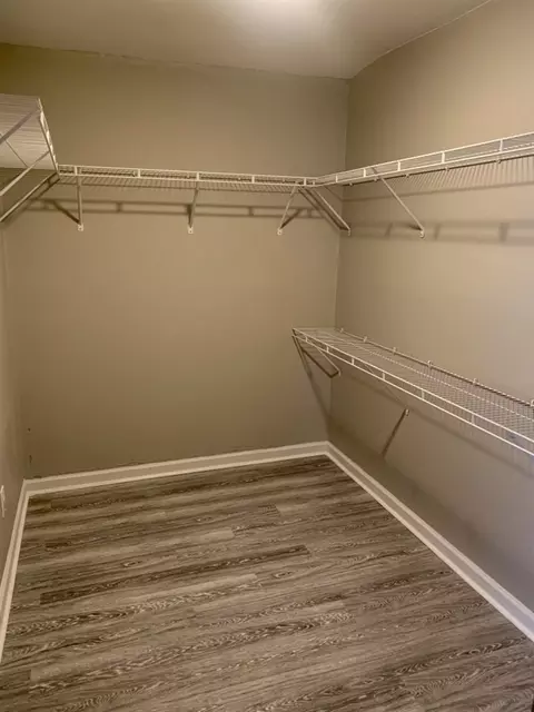 321 W Parrish Dr, Benson, NC 27504 photo 9