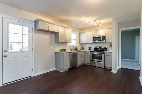2218 Emerson Pl, Durham, NC 27707 photo 9