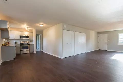 2218 Emerson Pl, Durham, NC 27707 photo 4