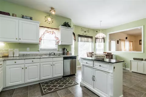117 Regency Pl, Smithfield, NC 27577 photo 9