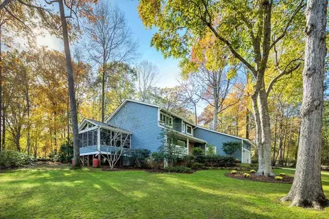 112 King George Loop, Cary, NC 27511 photo 2