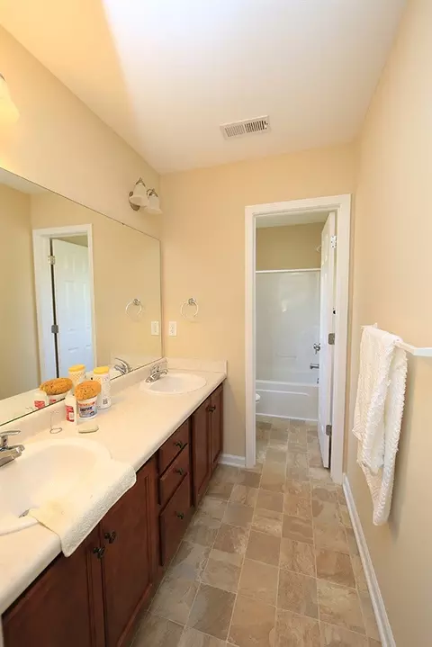 153 Gray Ghost St, Benson, NC 27504 photo 7