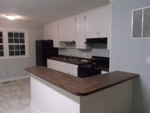 303 S 15th St, Erwin, NC 28339 photo 3