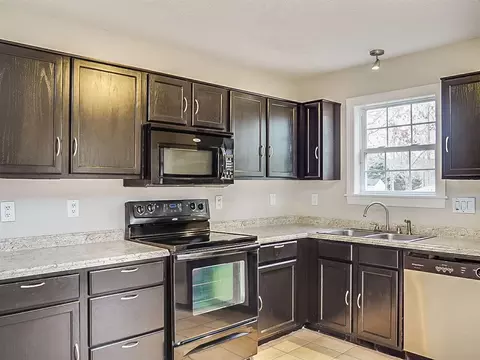 609 Harris Point Way, Wake Forest, NC 27587 photo 2