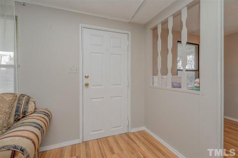2413 Skyline Dr, Garner, NC 27529 photo 2