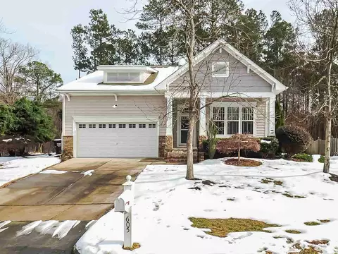 605 Lyon Tree Ln, Durham, NC 27713 photo 2
