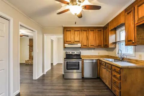11300 Old Stage Rd, Willow Spring, NC 27592 photo 8