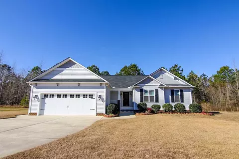113 Lightning Trail Trl, Smithfield, NC 27577 photo 2