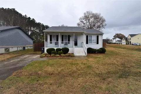 95 E Boxley Dr, Wendell, NC 27591 photo 2