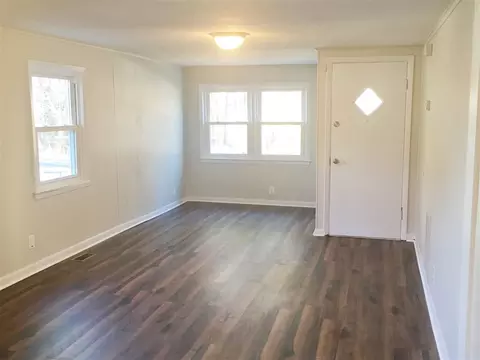 3323 Hinson Dr, Durham, NC 27704 photo 9