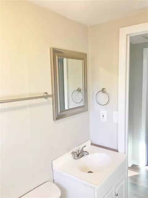 3323 Hinson Dr, Durham, NC 27704 photo 17