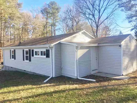 3323 Hinson Dr, Durham, NC 27704 photo 3