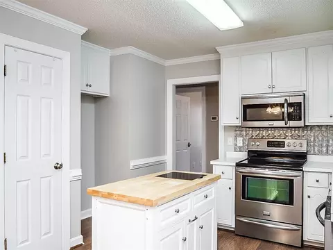 105 Mitchell Ave, Clayton, NC 27520 photo 7