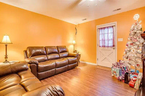 3006 Omah St, Durham, NC 27705 photo 4