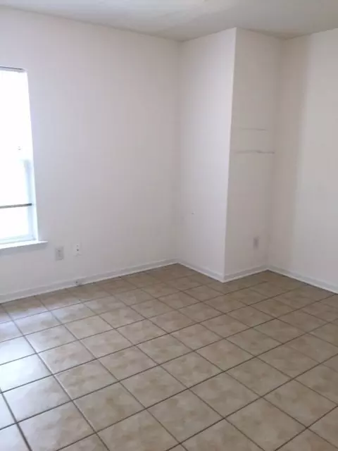 314 Hillview Dr, Durham, NC 27703 photo 5