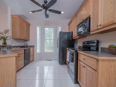 37 Shadow Ct, Moncure, NC 27559 photo 9