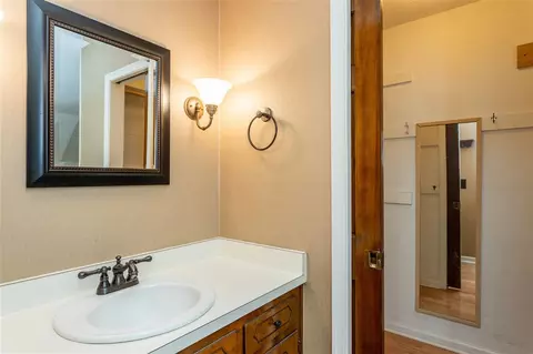 702 Buckingham Rd, Garner, NC 27529 photo 6
