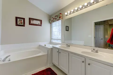 408 Burrell Rd, Durham, NC 27703 photo 12