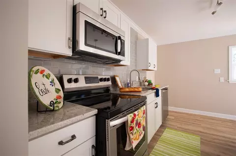 1701 Stacy Dr, Durham, NC 27712 photo 8