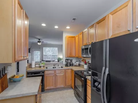 7855 Silverthread Ln, Raleigh, NC 27617 photo 4