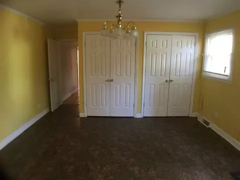708 Carver St, Durham, NC 27704 photo 5