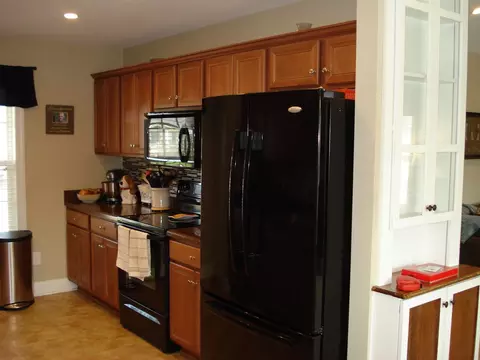 102 Bishop Ln, Dunn, NC 28334 photo 9