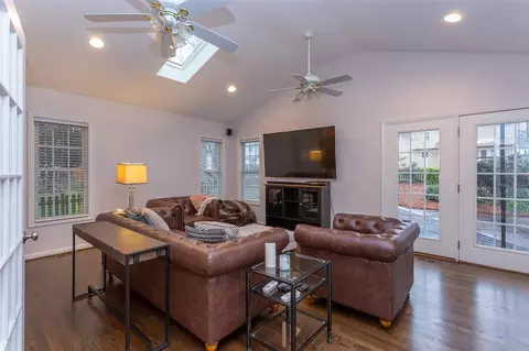 1305 Apache Ln, Apex, NC 27502 photo 5