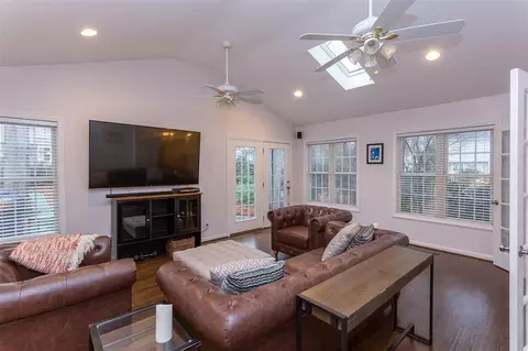 1305 Apache Ln, Apex, NC 27502 photo 6