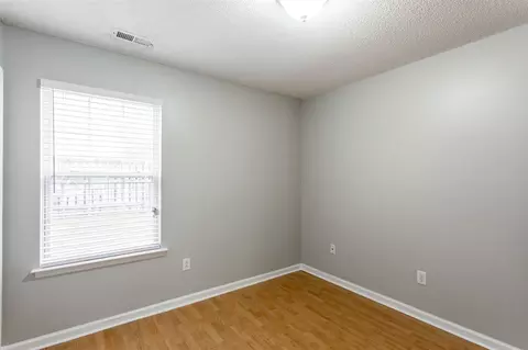 4621 Dolwick Dr, Durham, NC 27713 photo 17