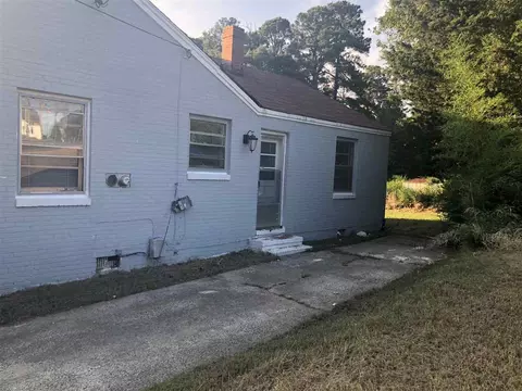 413 Cecil St, Durham, NC 27707 photo 2