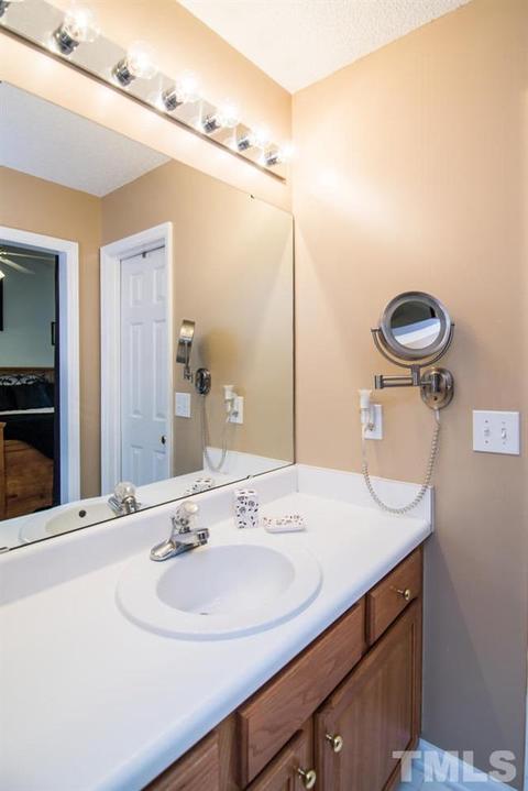 6312 Bridgemont Ln, Willow Spring, NC 27592 photo 15