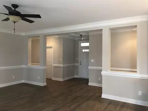212 Crescent Dr, Dunn, NC 28334 photo 2