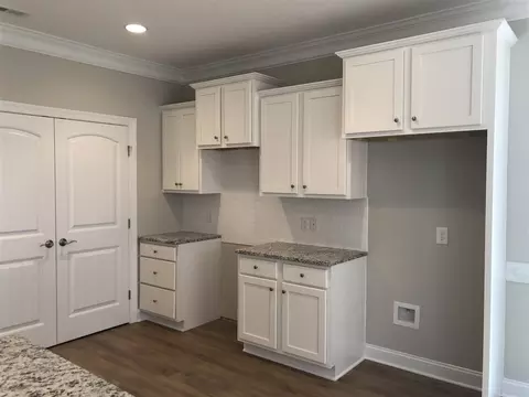 212 Crescent Dr, Dunn, NC 28334 photo 5