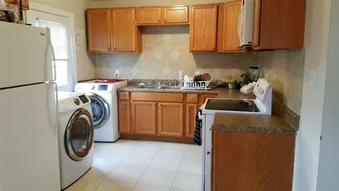 201 Cushman St, Durham, NC 27703 photo 4