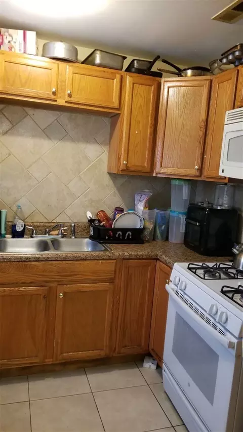 108 Cushman St, Durham, NC 27703 photo 4