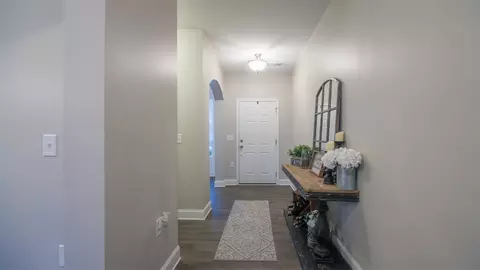 203 Peninsula Ct, Durham, NC 27703 photo 2