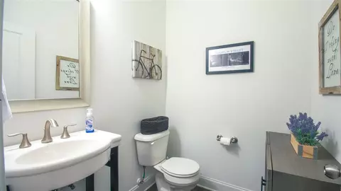 203 Peninsula Ct, Durham, NC 27703 photo 5