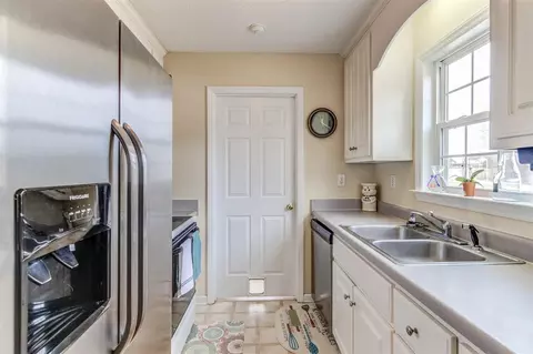 105 Gower Cir, Garner, NC 27529 photo 13