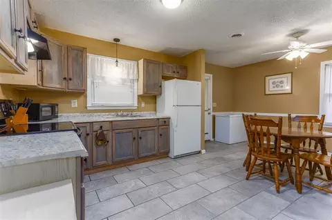 320 Monk Rd, Durham, NC 27704 photo 6