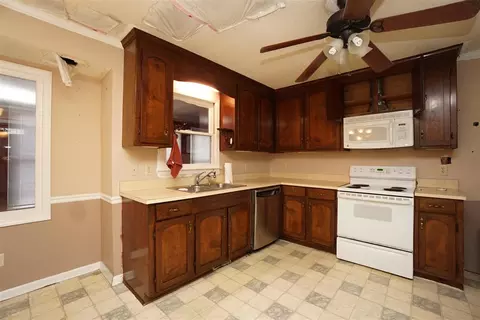 181 Ormond, Selma, NC 27576 photo 6