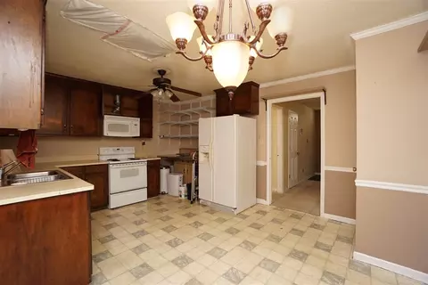 181 Ormond, Selma, NC 27576 photo 5