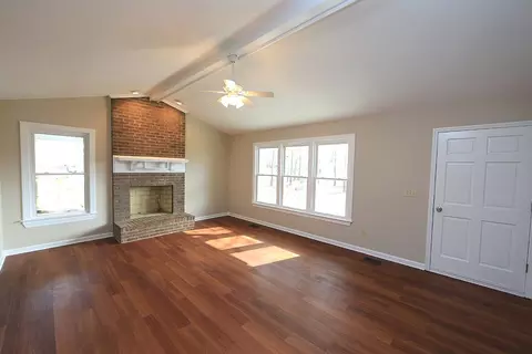305 Blair Dr, Garner, NC 27529 photo 4